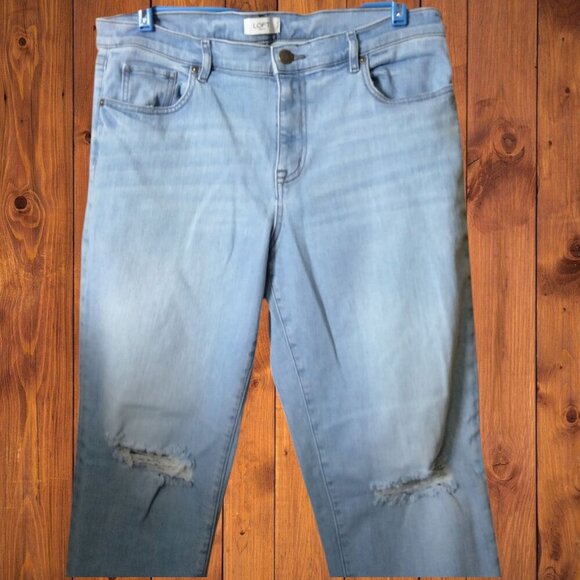 LOFT Boyfriend Women's Size 10 Distressed Casual Denim Blue Jeans - Picture 2 of 3
